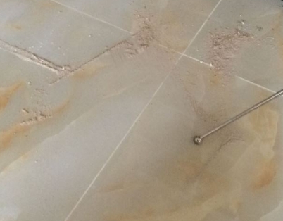 溪湖瓷砖空鼓维修公司分享粘合剂选择不当在瓷砖铺贴过程中可能导致以下问题